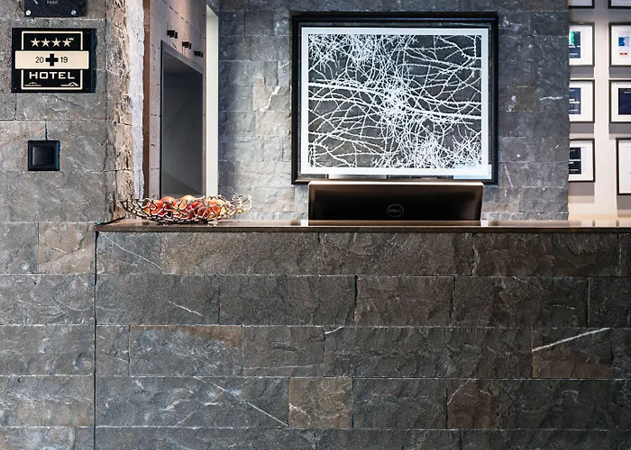 Готель Ameron Swiss Mountain Давос