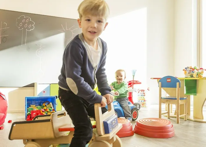 Ameron Swiss Mountain Готель Давос