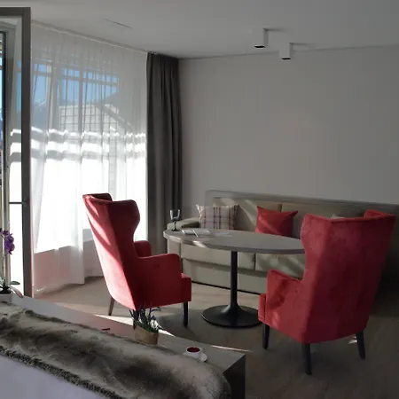 美隆达沃斯瑞士山庄度假酒店 4*