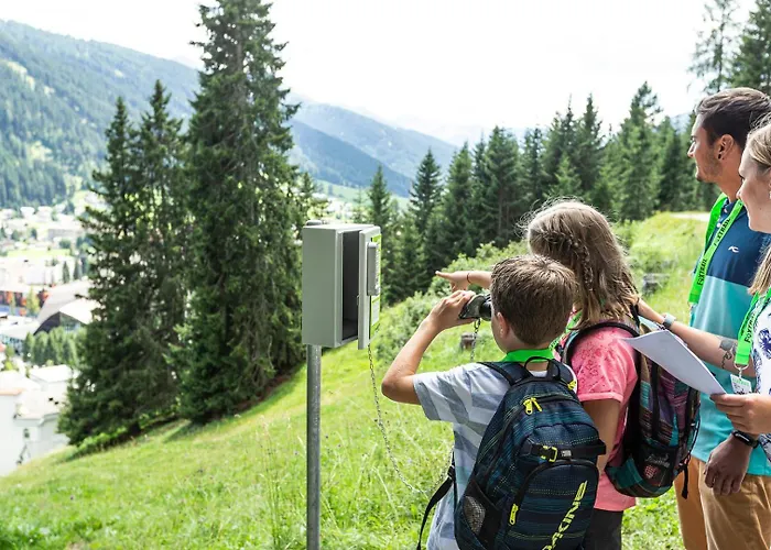 美隆达沃斯瑞士山庄度假酒店 4*